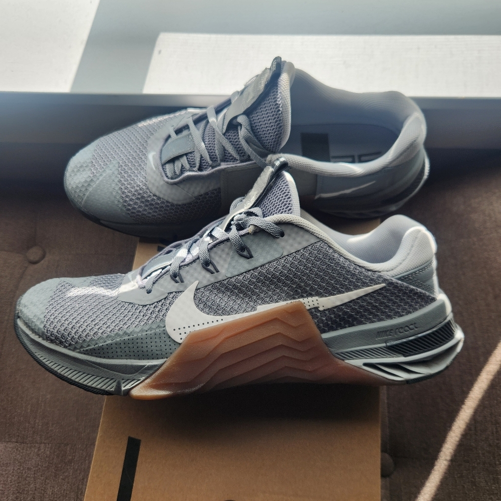 Nike Metcon 7 Grey and Gum size 11
